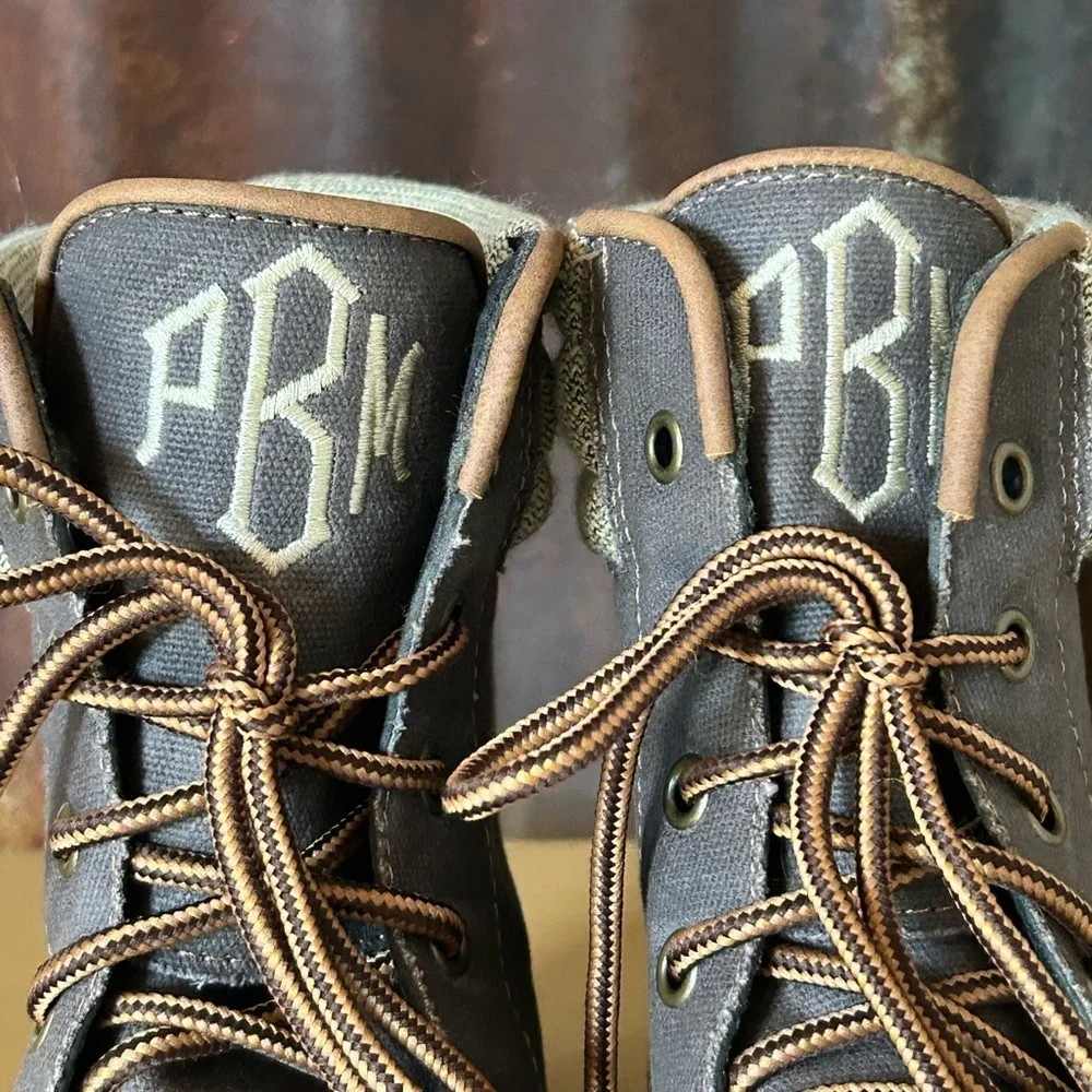 NWOT-Marleylilly Monogram Duck Boots waterproof-womens size 9